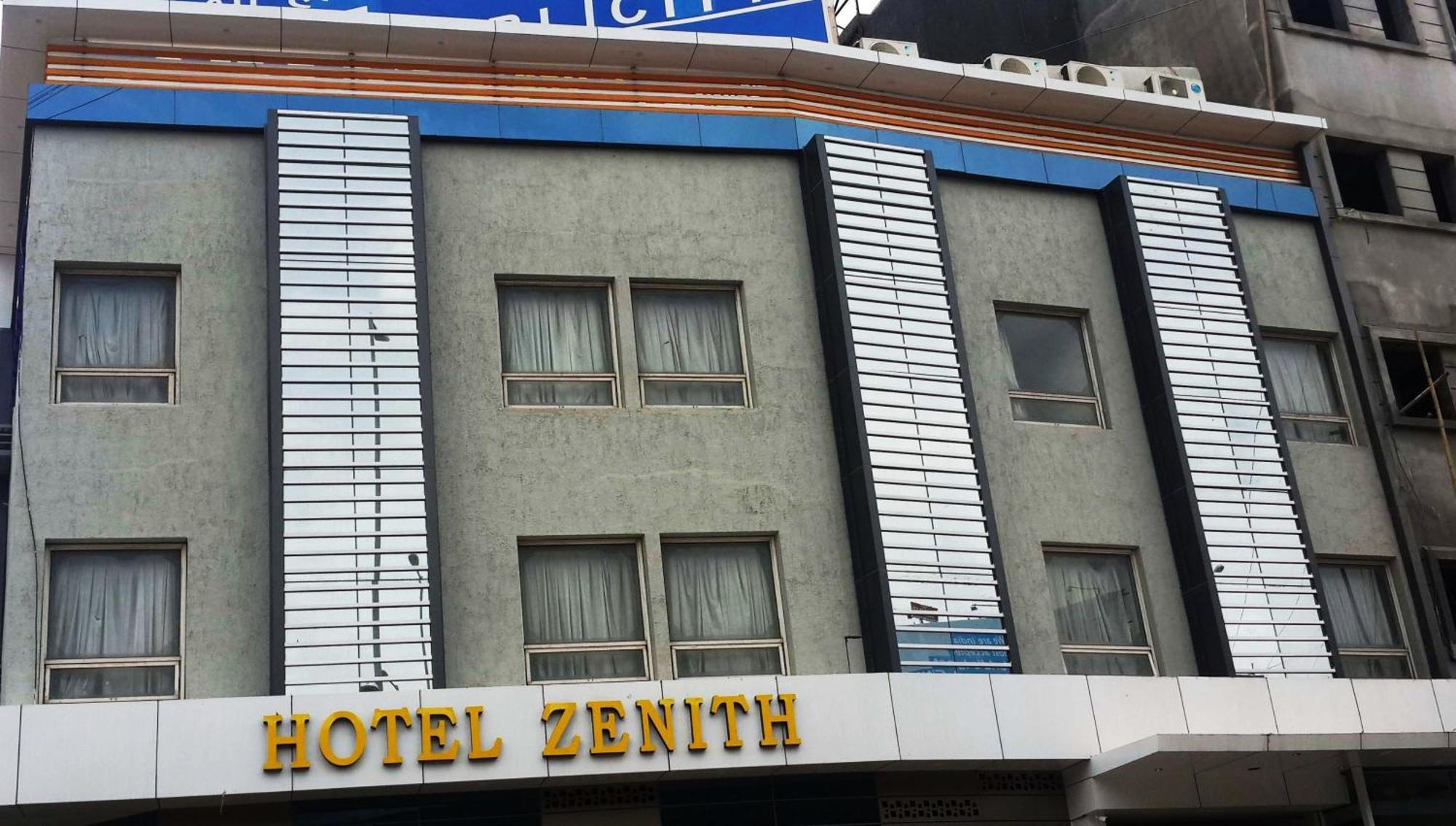 Hotel Zenith Сурат Екстер'єр фото